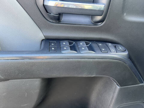 2022 Chevrolet Silverado 5500HD