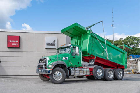 2020 Mack Granite