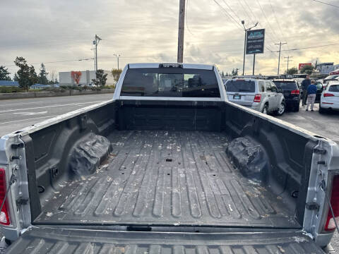 2017 RAM 3500 Laramie