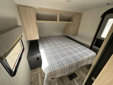 2024 FOR RENT!!! Foredt  River  Tracer 24RKS