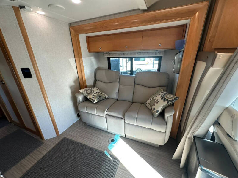 2017 Mercedes-Benz Sprinter