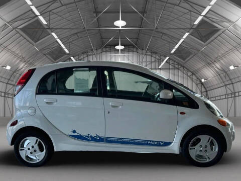 2012 Mitsubishi i-MiEV