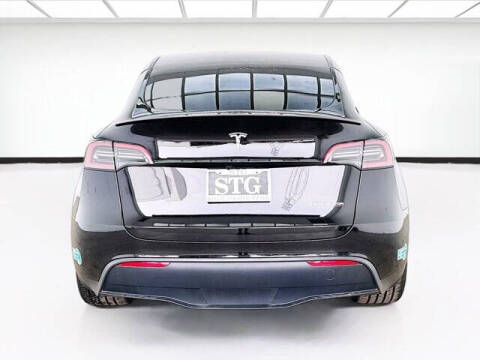 2025 Tesla Model Y Performance