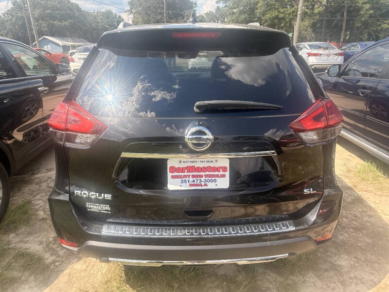 2017 Nissan Rogue SL