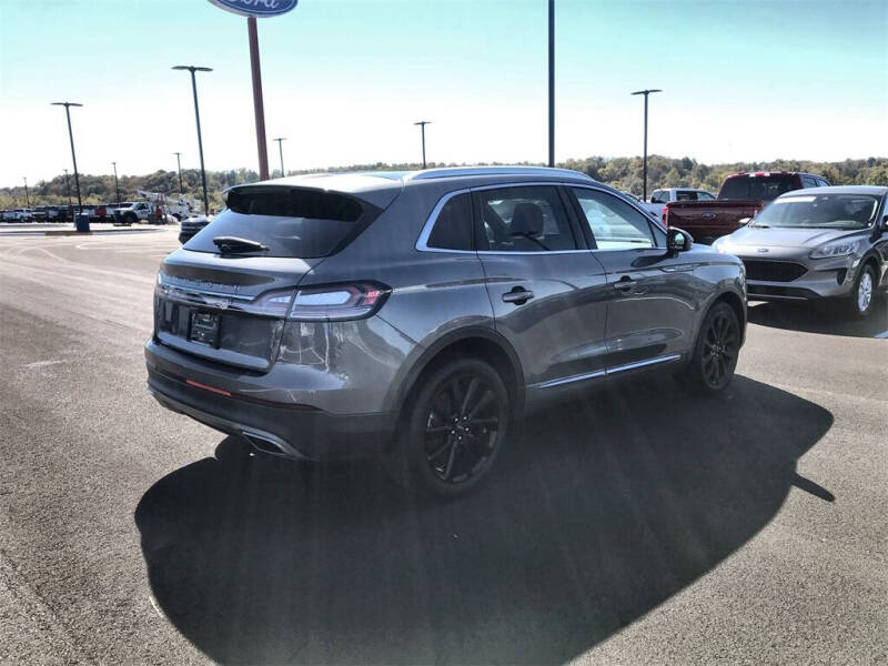 2021 Lincoln Nautilus Reserve