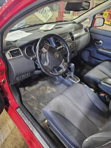 2008 Nissan Versa 1.8 SL