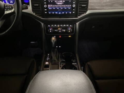 2022 Volkswagen Atlas Cross Sport V6 SE