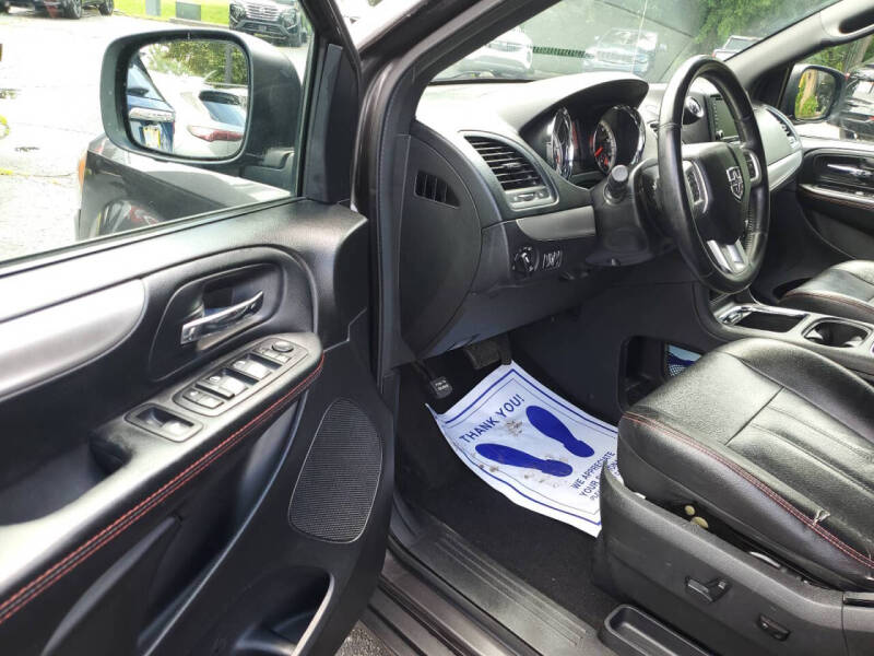 2017 Dodge Grand Caravan GT