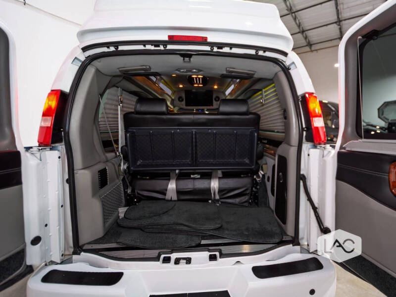 2019 Chevrolet Express 2500