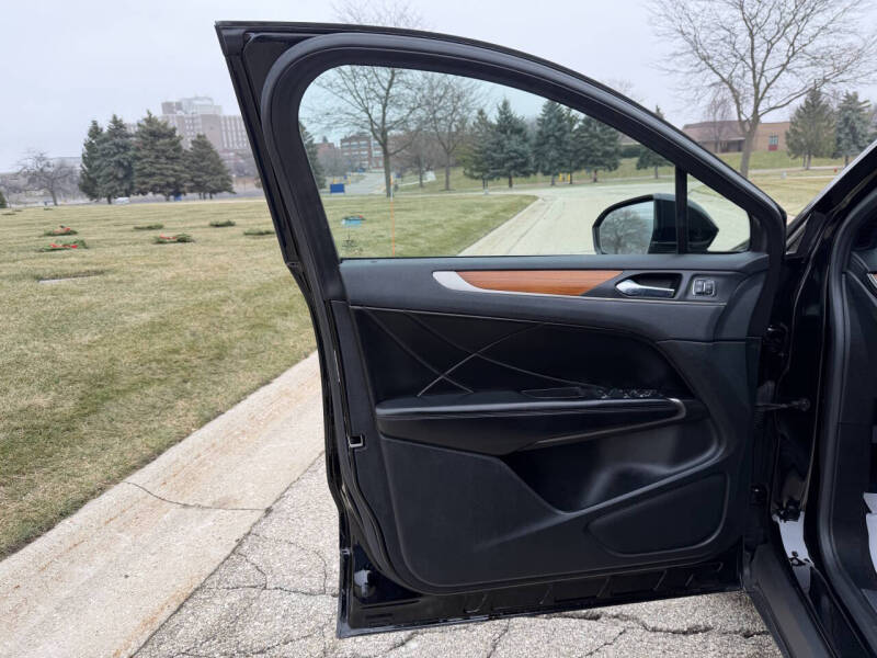 2017 Lincoln MKC Reserve