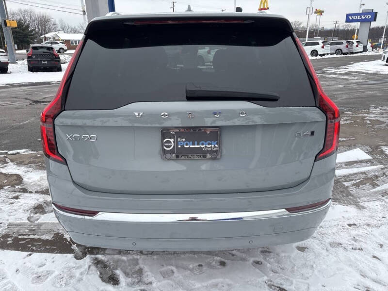 2025 Volvo XC90 B6 Plus Bright Theme 7P