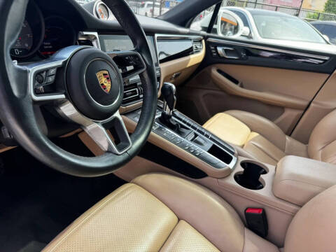 2019 Porsche Macan S