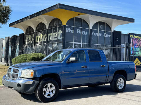 2005 Dodge Dakota for sale at AutoNet of Dallas in Dallas TX