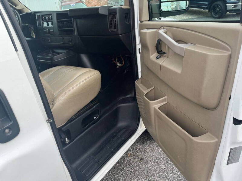 2016 Chevrolet Express 2500