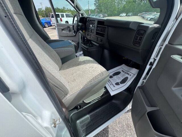 2021 Chevrolet Express 2500