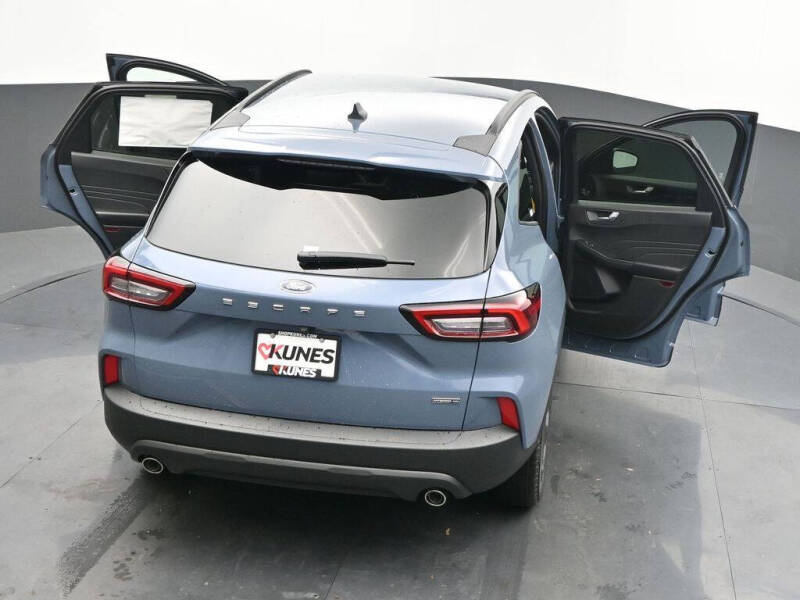 2026 Ford Escape Hybrid ST-Line Select