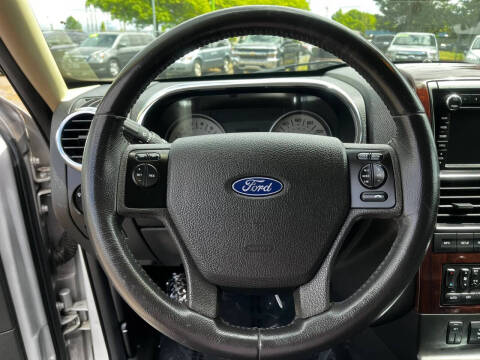 2010 Ford Explorer Limited