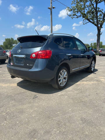 2013 Nissan Rogue SV w/SL Package
