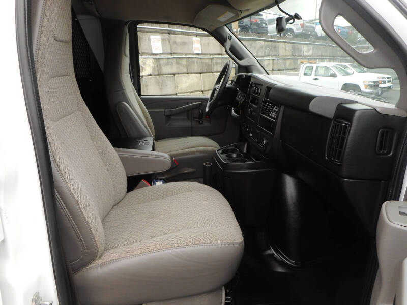 2016 Chevrolet Express 2500
