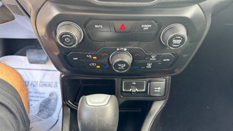 2020 Jeep Renegade Altitude