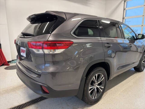 2017 Toyota Highlander LE Plus
