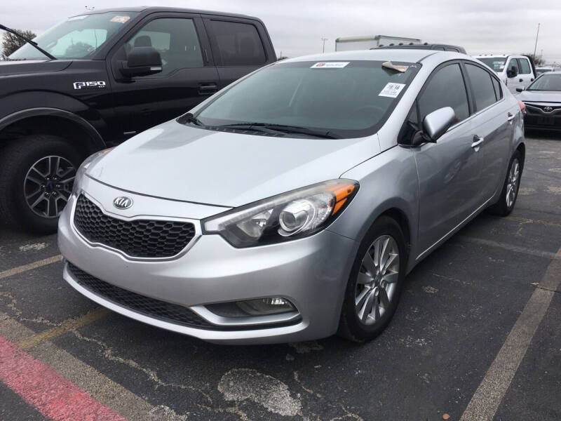 2015 Kia Forte for sale at TETCO AUTO SALES  / TETCO FUNDING in Dallas TX