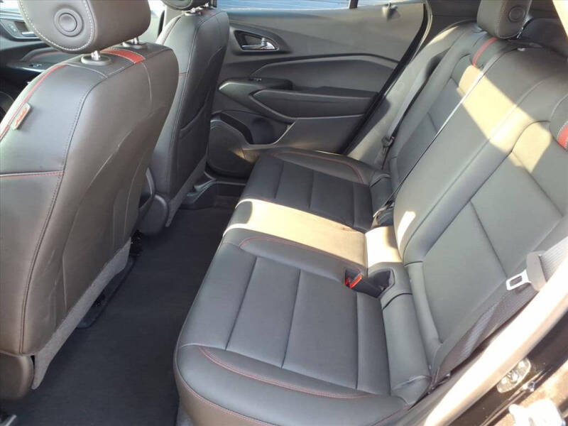 2025 Chevrolet Trax RS