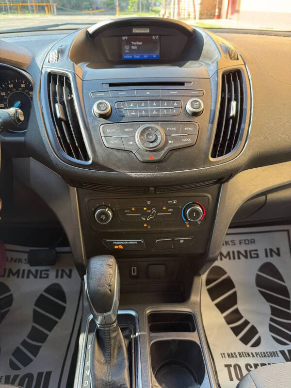 2017 Ford Escape S