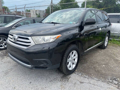 2013 Toyota Highlander for sale at Philadelphia Public Auto Auction in Philadelphia PA