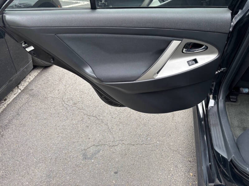 2011 Toyota Camry SE