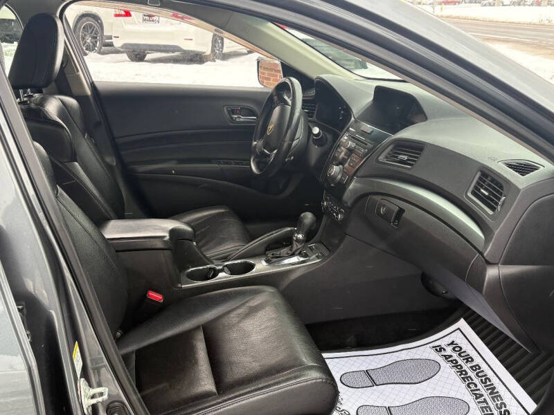 2013 Acura ILX 2.0L w/Premium