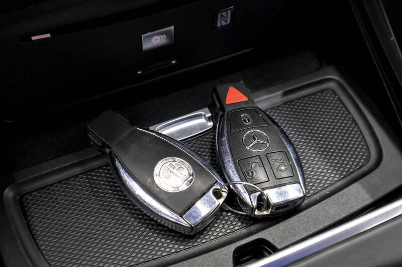 2016 Mercedes-Benz S-Class AMG S 63