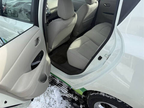 2011 Nissan LEAF SL