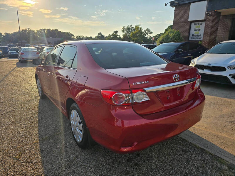 2013 Toyota Corolla LE