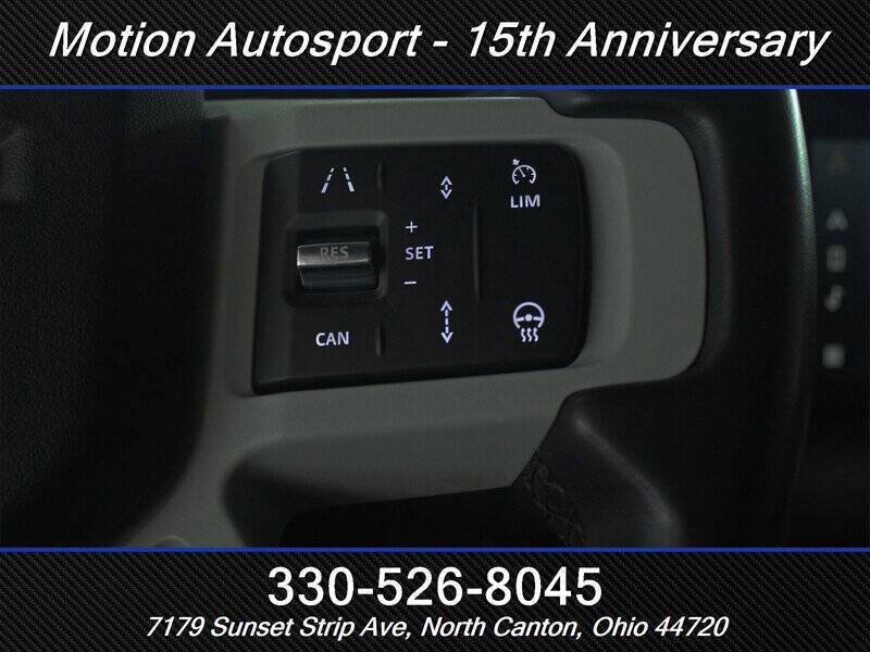 2024 Land Rover Defender 110 P300 S