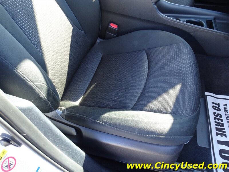 2020 Toyota Prius LE AWD-e