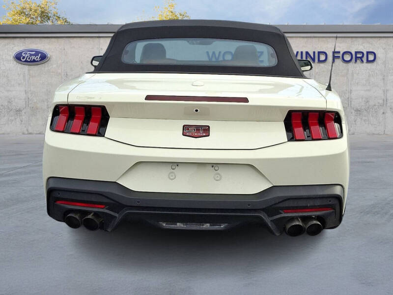 2025 Ford Mustang GT Premium