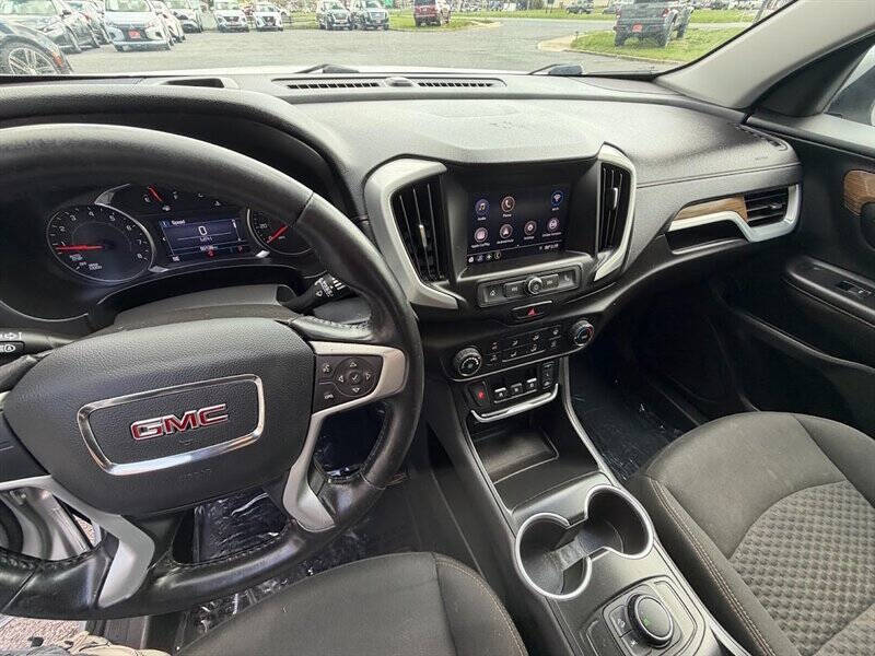 2020 GMC Terrain SLE