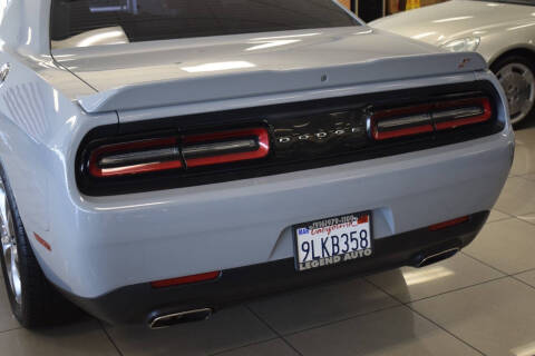 2021 Dodge Challenger SXT