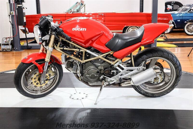 1998 Ducati 900