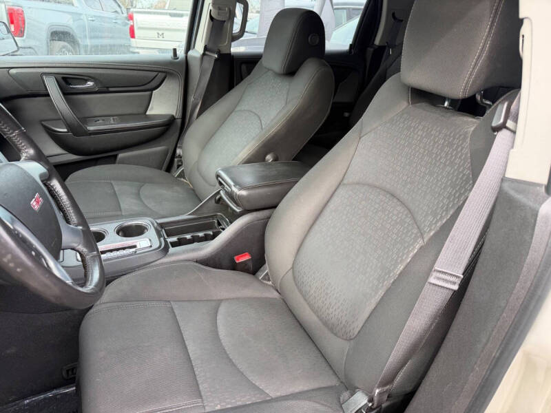 2014 GMC Acadia SLE-2