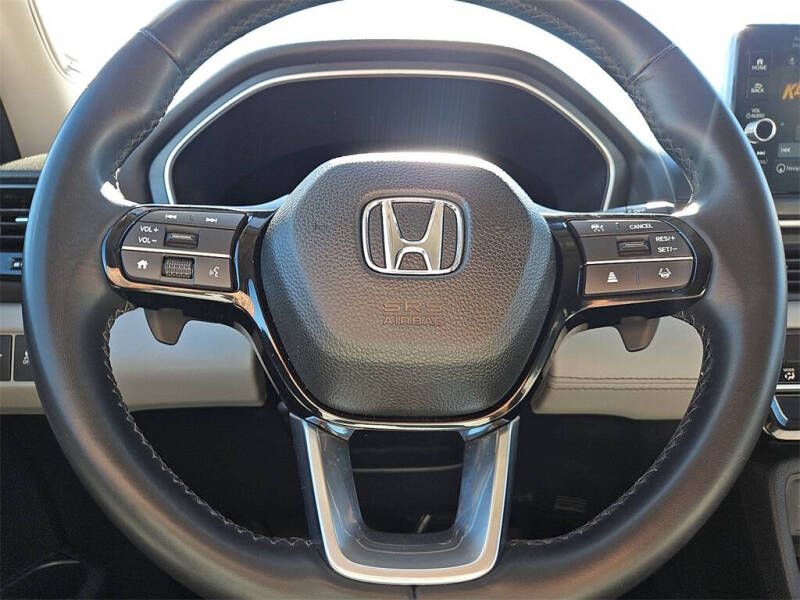 2025 Honda Pilot Touring