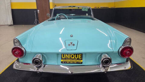 1955 Ford Thunderbird