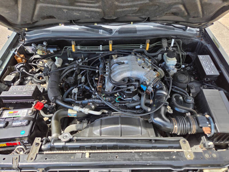 1996 Nissan Pathfinder LE