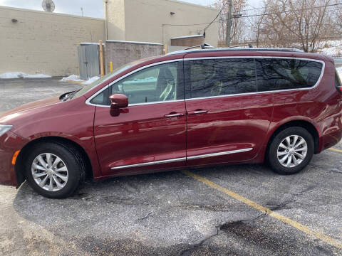2019 Chrysler Pacifica Touring L