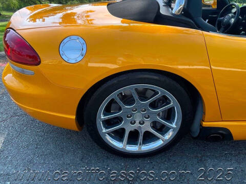 2003 Dodge Viper SRT-10