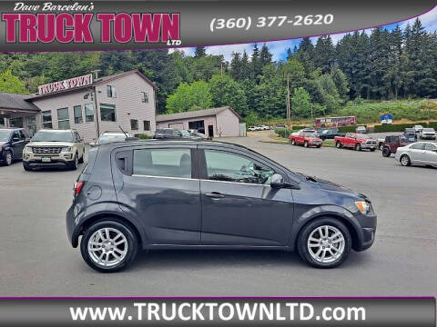 2016 Chevrolet Sonic LT Auto