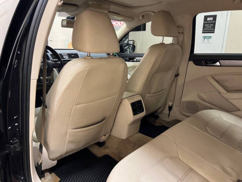 2014 Volkswagen Passat