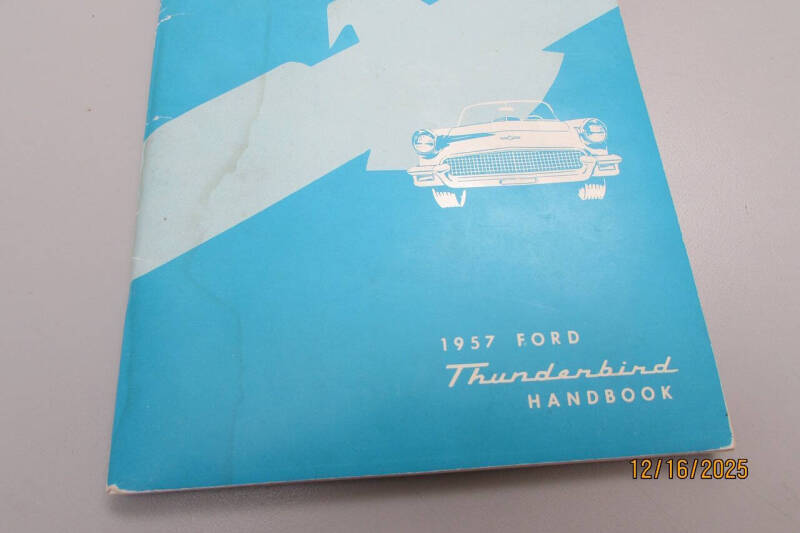 1957 Ford Thunderbird