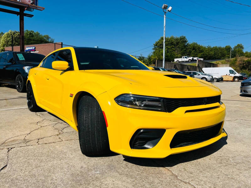 2017 Dodge Charger R/T photo 12